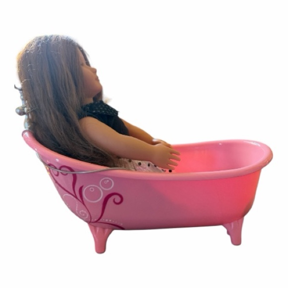 Our Generation Doll and Bathtub combo